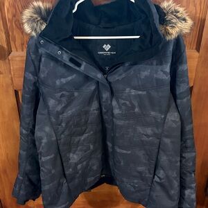 Obermeyer Tuscany II Insulated Dark Camo Jacket with Fur Trim